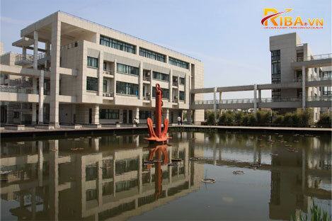 Đại học Thương mại đối ngoại Thượng Hải