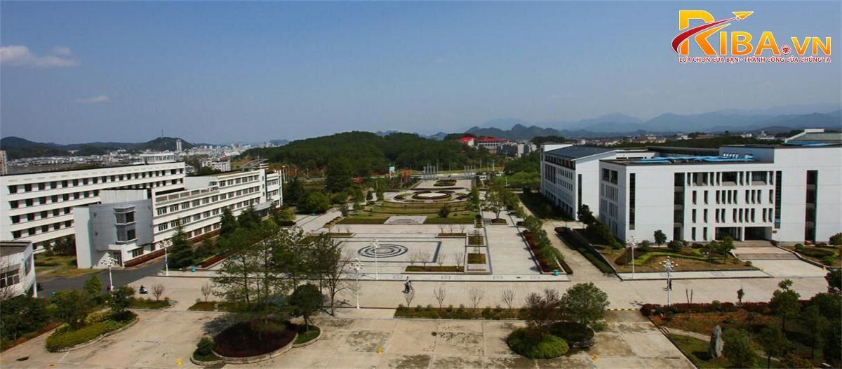 Đại học Hoàng Sơn