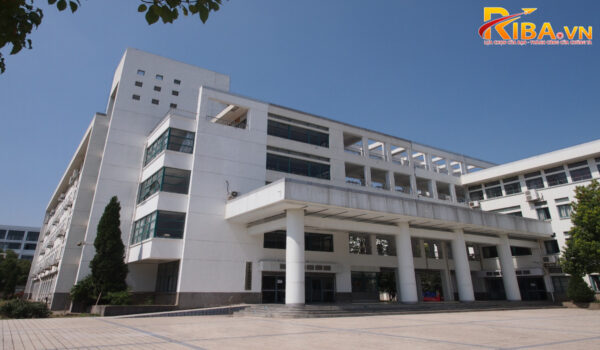 Đại học Kiến trúc An Huy